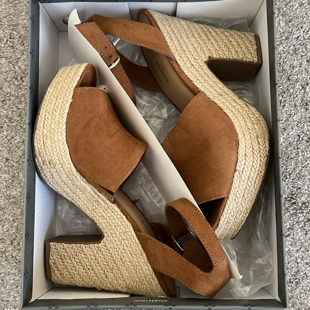 GUC Sun + Stone brown suede heeled sandals shoes size 9.5